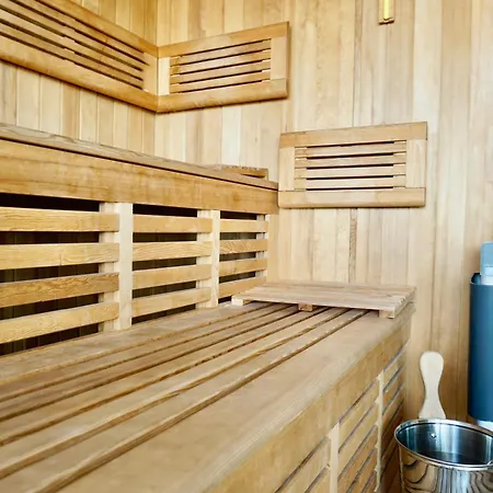 Exklusives Rhein-lounge Mit Direktem Rheinblick, Sauna, 2 Schlafzimmern, Parkplatz Fuer Bis Zu 5 Gaeste Appartamento Urmitz